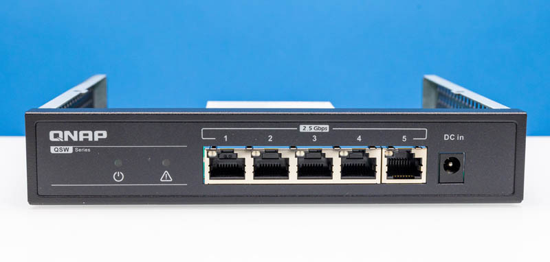 QNAP QSW-1105-5T 5-Port 2.5GbE Switch Review