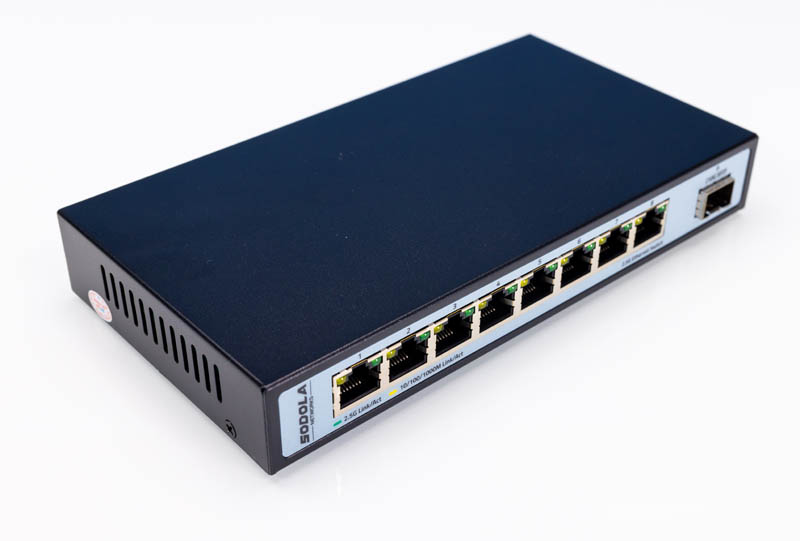 Switch GbE à 8 ports - 8x PoE+ 2x SFP - Commutateurs Ethernet