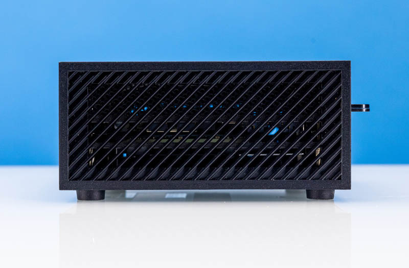 Geekom AS6 Mini PC Review: Fastest AMD Rembrandt Design In A SFF