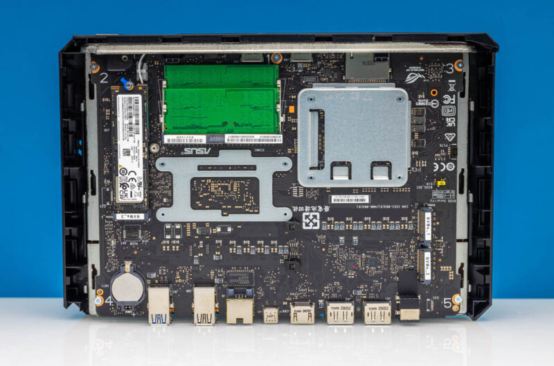 ASUS ROG NUC Internal