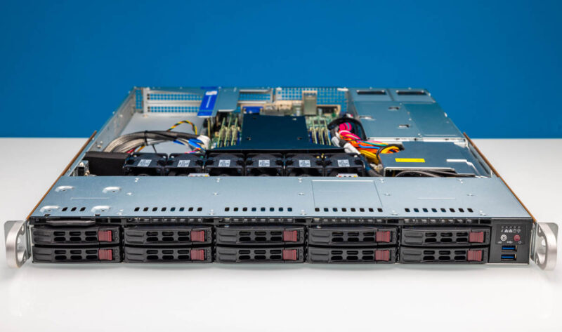 Supermicro AS 1115SV WTNRT Front