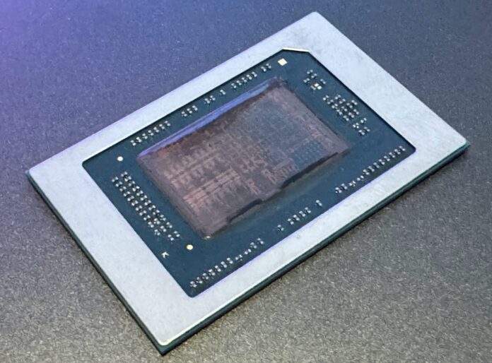 AMD Ryzen AI 300 Chip