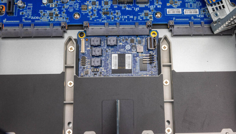 Gigabyte E283 S90 Baseboard Management