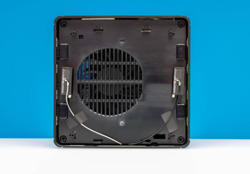 Minisforum UM890 Pro Top Fan Partition