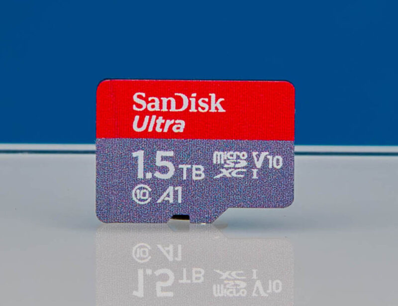 SanDisk 1.5TB Ultra MicroSDXC Top