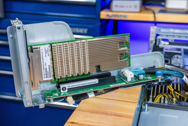 Supermicro SYS 222H TN Riser With Intel X710