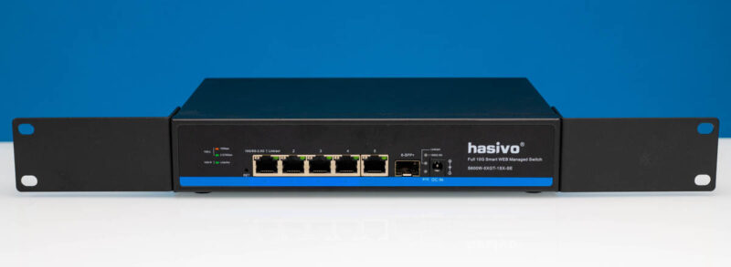 Hasivo S600W 5XGT 1SX SE Rack Earsjpg