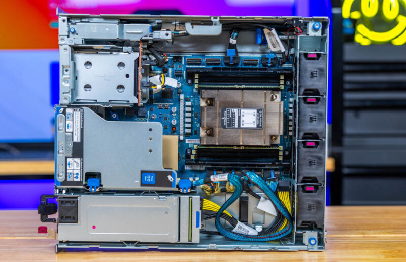 HPE ProLiant DL145 Gen11 Internal Overview 2